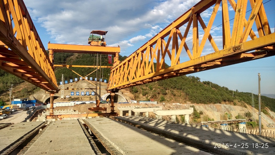 曲靖安裝架橋機安全監控管理系統現場六